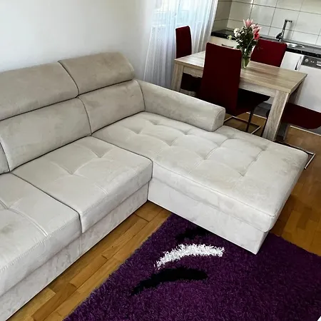 Oaza Mira Podstrana